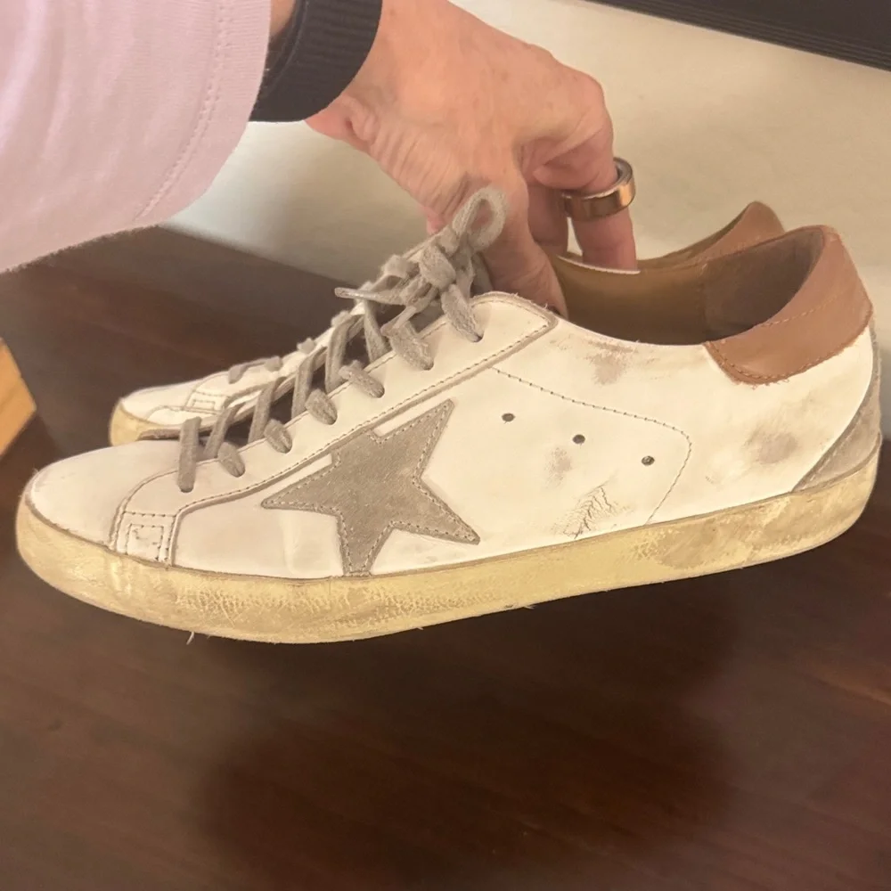 Golden Goose White and Tan Men's Sneakers - Picture 6 of 6